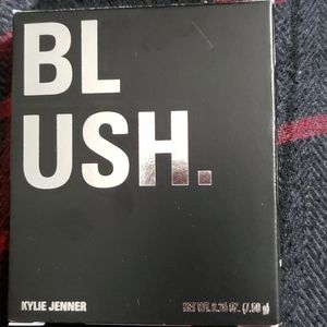 Kylie cosmetics blush